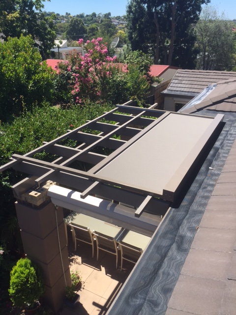 outdoor blinds -retractable roof