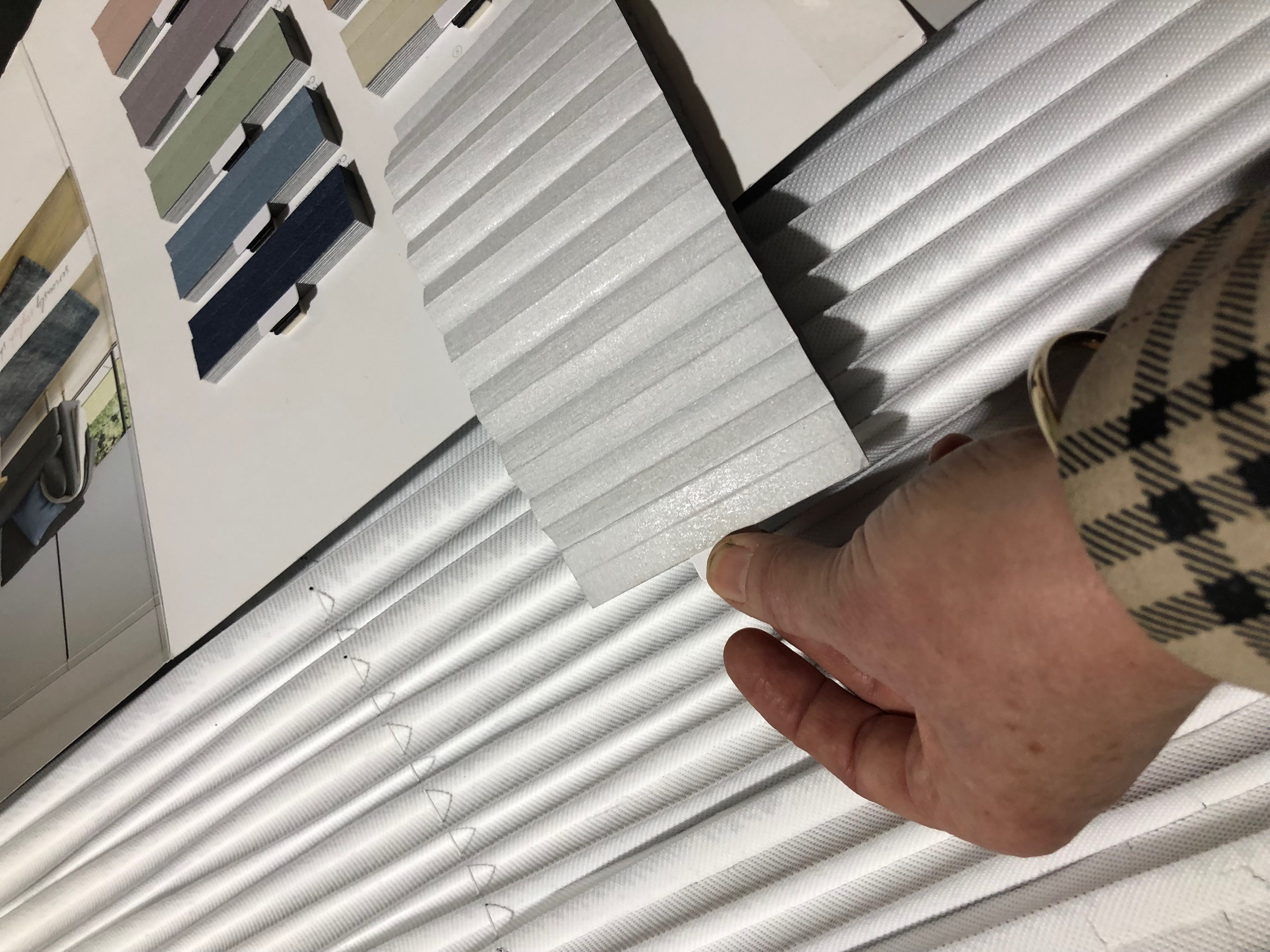 pleated blind fabric for caravan blinds